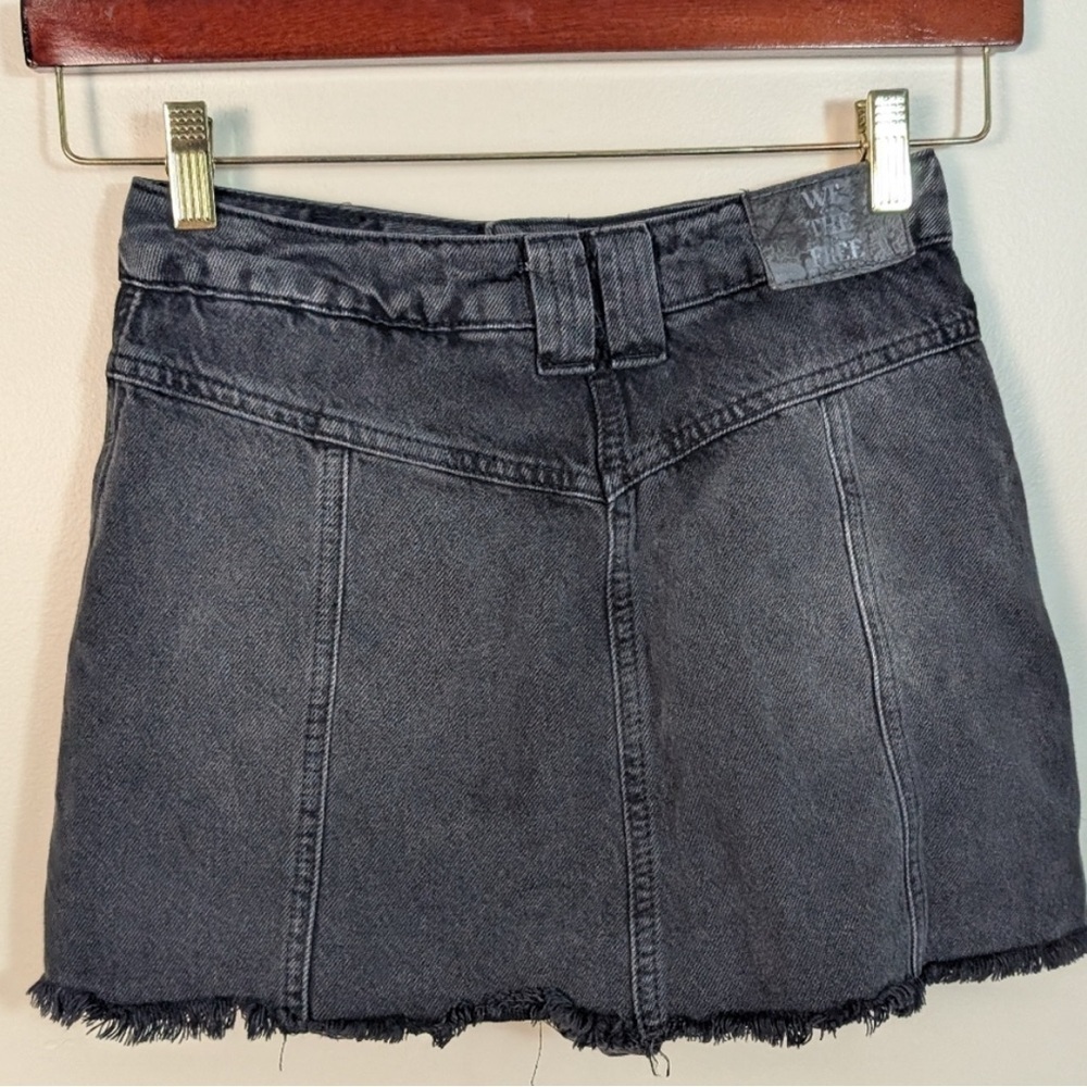 Free People - Faded Black Midnight Sun Mid Rise Denim Mini Skirt/Skort Size 25 - Picture 8 of 14
